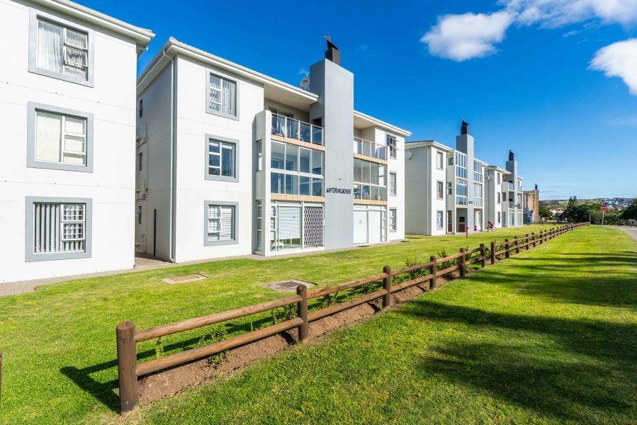 2 Bedroom Property for Sale in Hartenbos Central Western Cape